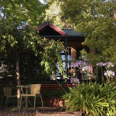 Willowlake Cottages Howqua Екстериор снимка