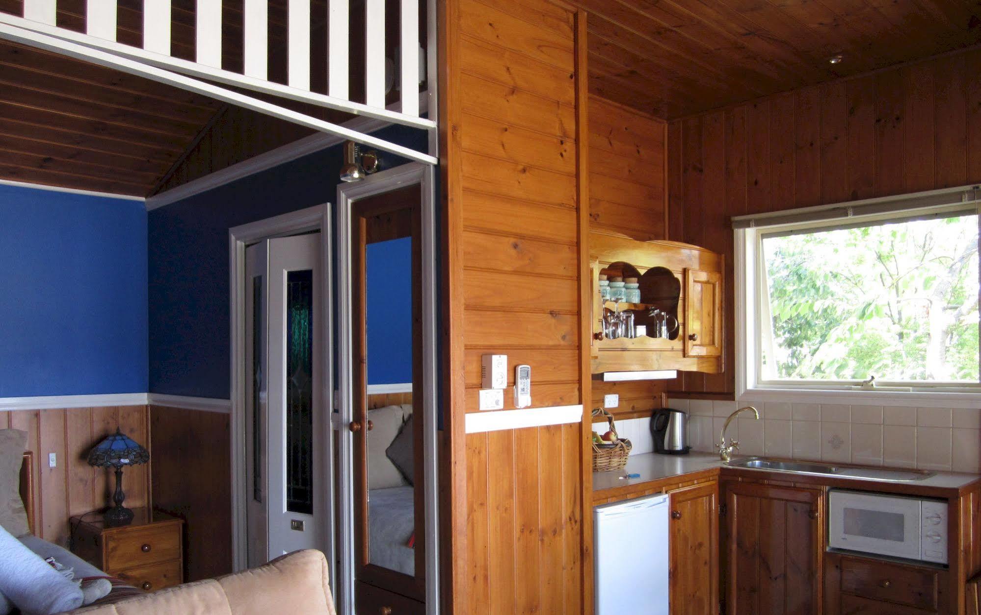 Willowlake Cottages Howqua Екстериор снимка